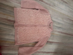 Kız çocuk pembe hırka